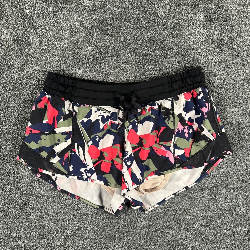 Lululemon Hotty Hot Shorts Womens 4 Multicolor Abstract Floral Camo Running Gym